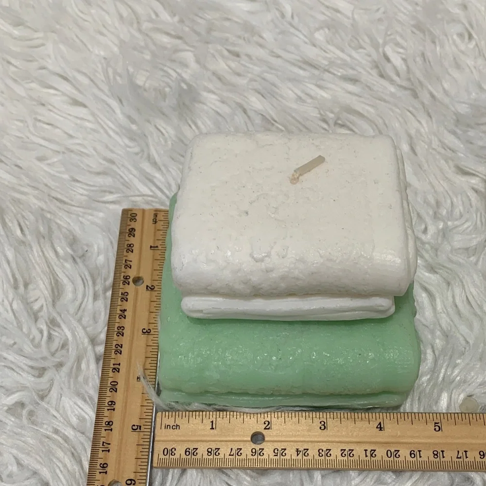 3 pieces Green Topiary Candle, White and Green Folded Towel Candles